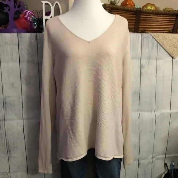 Maurices sz M Lightweight Sheer Back Cream Pullover Sweater FLAWS - Picture 1 of 8